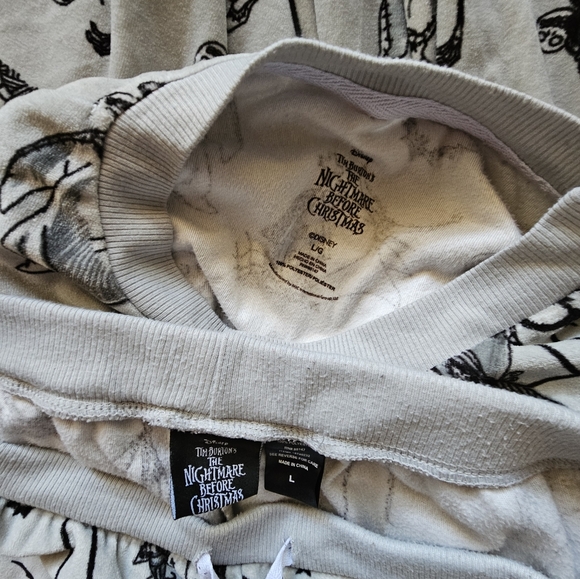 Disney Nightmare Before Christmas Womens Pajamas Size Large - Picture 3 of 5